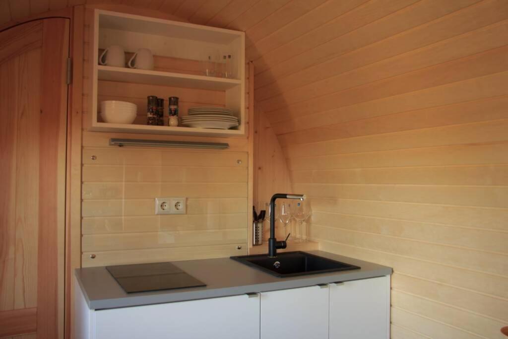 Апартаменти Schmidis Igluhuts Im Pfaffenwinkel - Tiny House 2 Apfeldorf Екстер'єр фото
